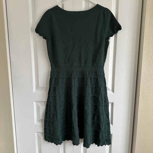 Boden Detail Knitted Mini Dress 10L - Picture 7 of 10